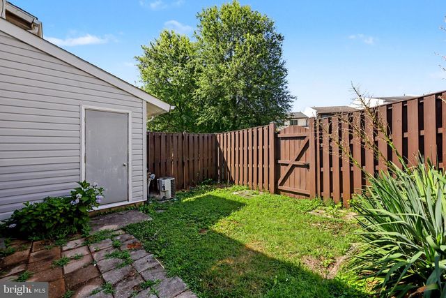 112 RICHLAND CIR, Sterling, VA 20164