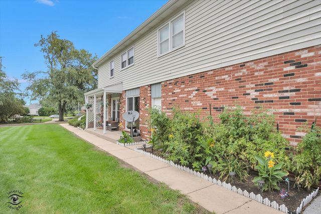 19519 116th Avenue B, Mokena, IL 60448