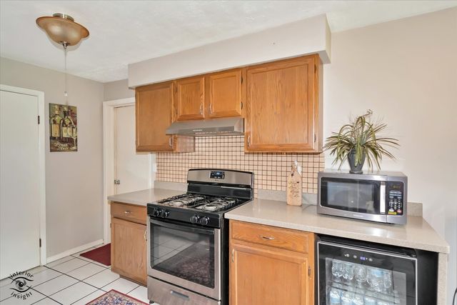 19519 116th Avenue B, Mokena, IL 60448
