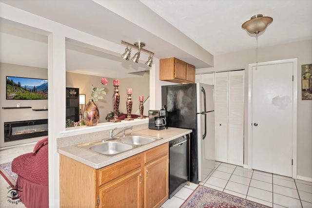 19519 116th Avenue B, Mokena, IL 60448