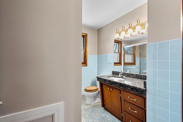 1217 MORRIS AVENUE, Green Bay, WI 54304