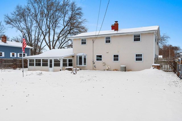 1217 MORRIS AVENUE, Green Bay, WI 54304