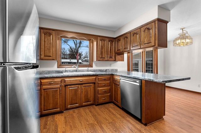 1217 MORRIS AVENUE, Green Bay, WI 54304