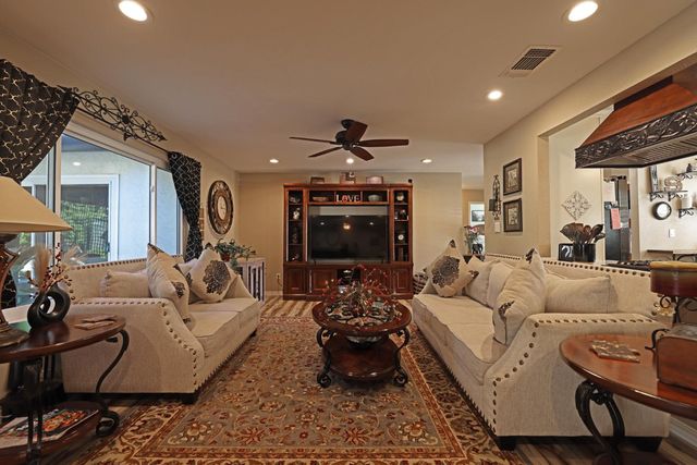 9507 Quaymas Ct, Elk Grove, CA 95624