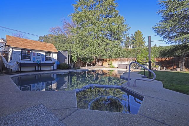 9507 Quaymas Ct, Elk Grove, CA 95624