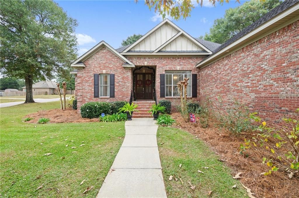 3371 Gatewood W Drive, Mobile, AL 36619