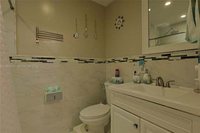 4147 W 8th Ave 0, Hialeah, FL 33012