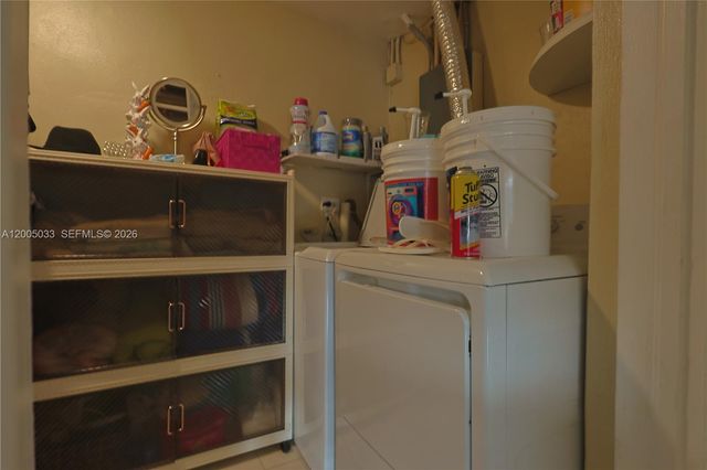 4147 W 8th Ave 0, Hialeah, FL 33012