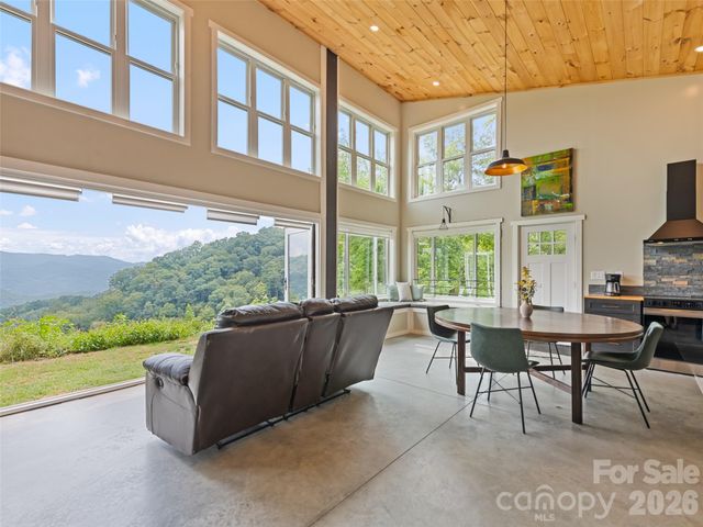 1225 Clark Road, Clyde, NC 28721