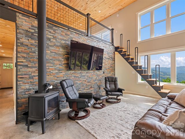 1225 Clark Road, Clyde, NC 28721