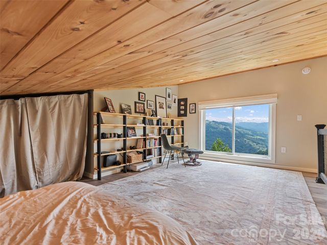 1225 Clark Road, Clyde, NC 28721