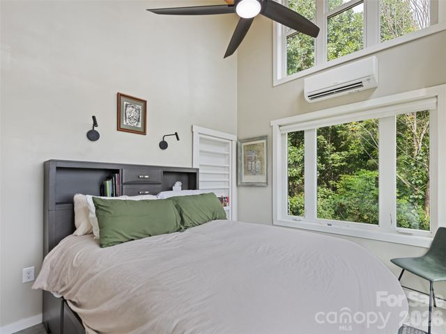 1225 Clark Road, Clyde, NC 28721