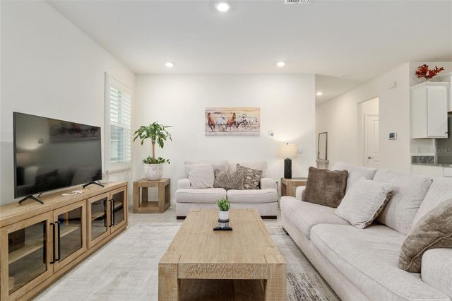 5246 NW 43RD LANE ROAD, Ocala, FL 34482