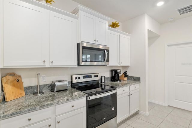 5246 NW 43RD LANE ROAD, Ocala, FL 34482