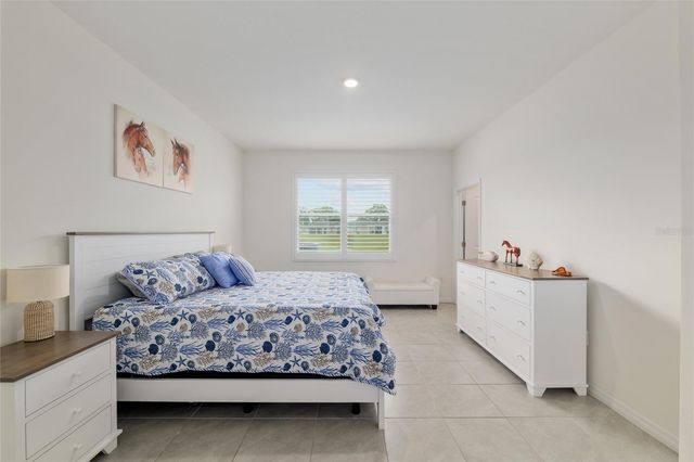 5246 NW 43RD LANE ROAD, Ocala, FL 34482