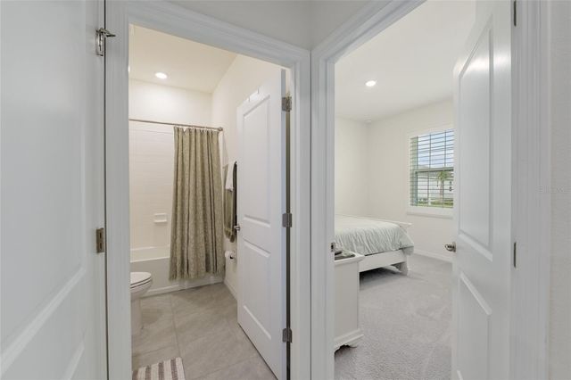 5246 NW 43RD LANE ROAD, Ocala, FL 34482