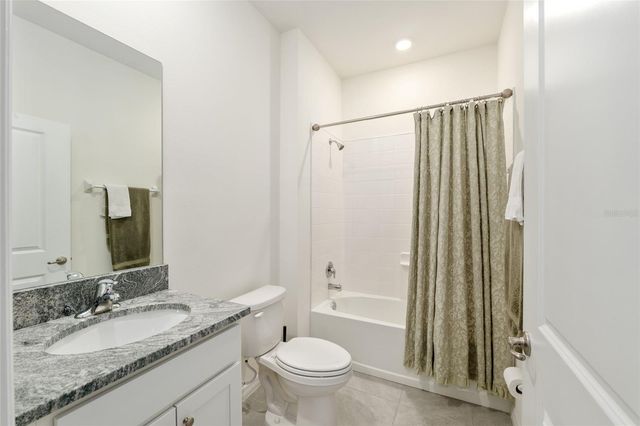 5246 NW 43RD LANE ROAD, Ocala, FL 34482