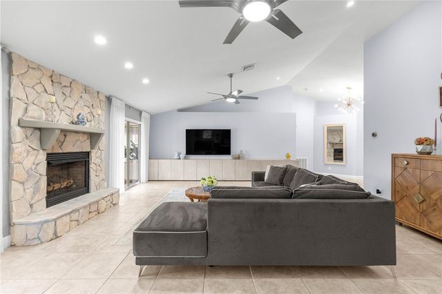 9336 COUNTY ROAD 125D, Wildwood, FL 34785