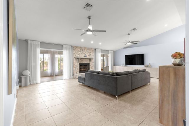 9336 COUNTY ROAD 125D, Wildwood, FL 34785