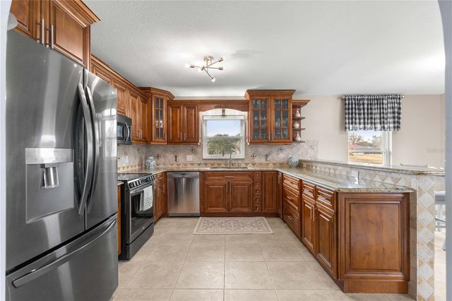 9336 COUNTY ROAD 125D, Wildwood, FL 34785