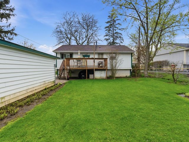 7663 Walnut Avenue, Woodridge, IL 60517