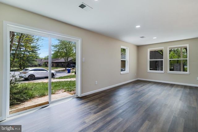 3243 INDIAN KING CT, Waldorf, MD 20602