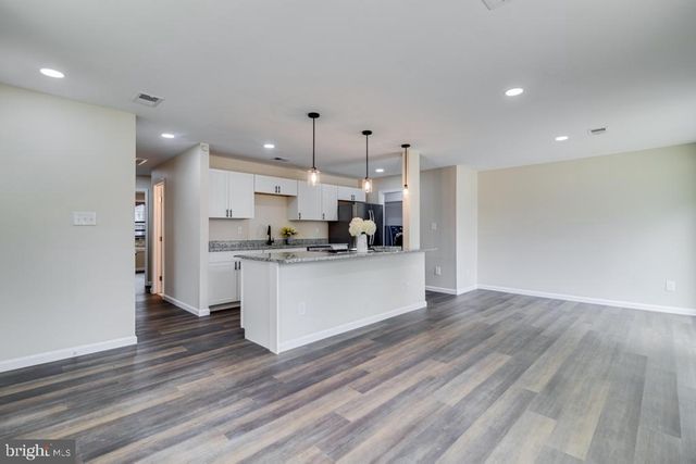 3243 INDIAN KING CT, Waldorf, MD 20602