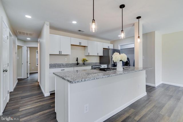 3243 INDIAN KING CT, Waldorf, MD 20602
