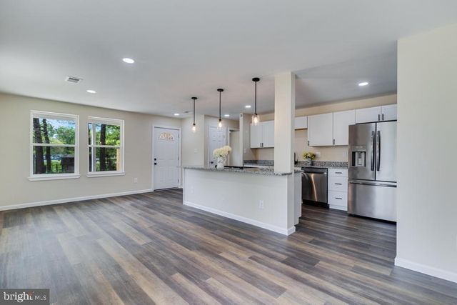 3243 INDIAN KING CT, Waldorf, MD 20602