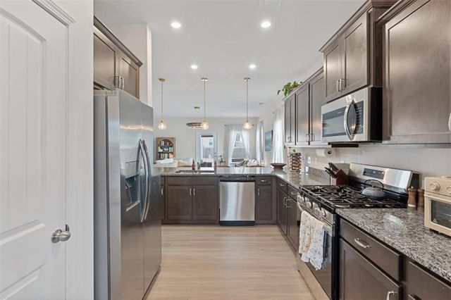 514 Denton Drive, Adairsville, GA 30103