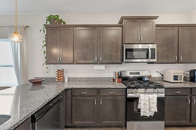 514 Denton Drive, Adairsville, GA 30103