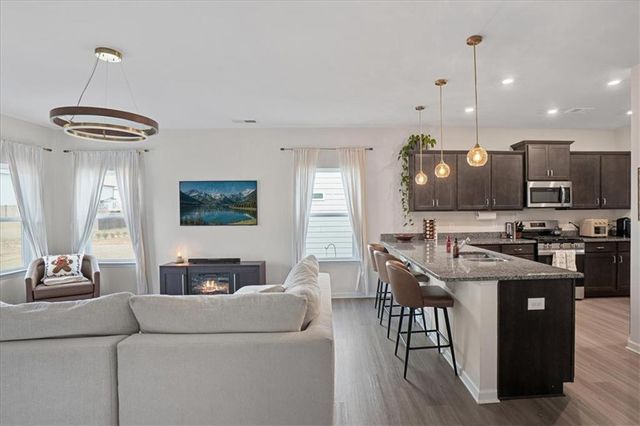 514 Denton Drive, Adairsville, GA 30103