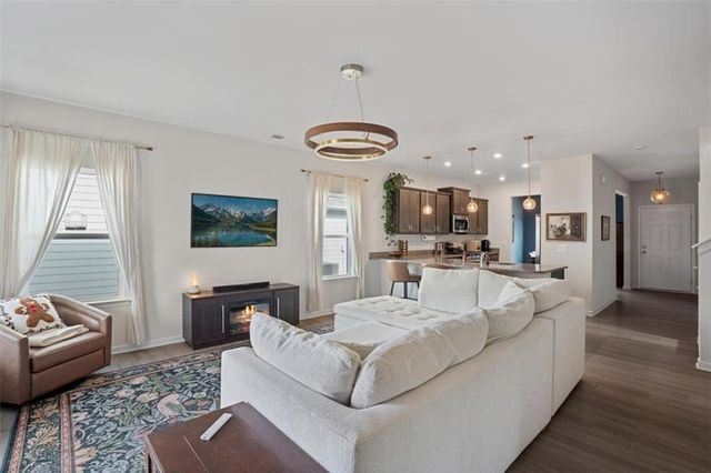 514 Denton Drive, Adairsville, GA 30103