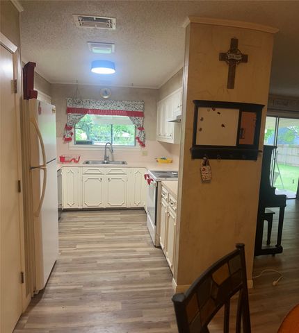 5501 Lake Charles Drive, Waco, TX 76710