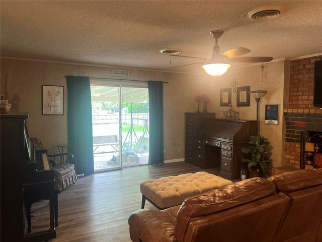 5501 Lake Charles Drive, Waco, TX 76710