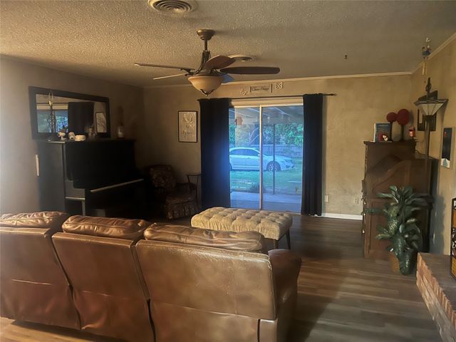 5501 Lake Charles Drive, Waco, TX 76710
