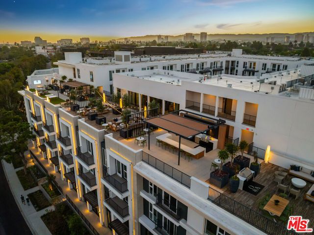 2455 Overland Avenue 433, Los Angeles, CA 90064