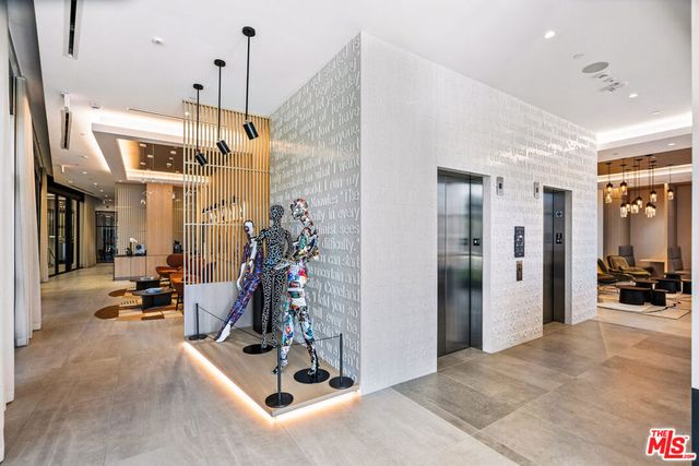 2455 Overland Avenue 433, Los Angeles, CA 90064