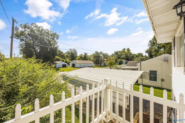 135 T E McKinney Circle, Owens Cross Roads, AL 35763