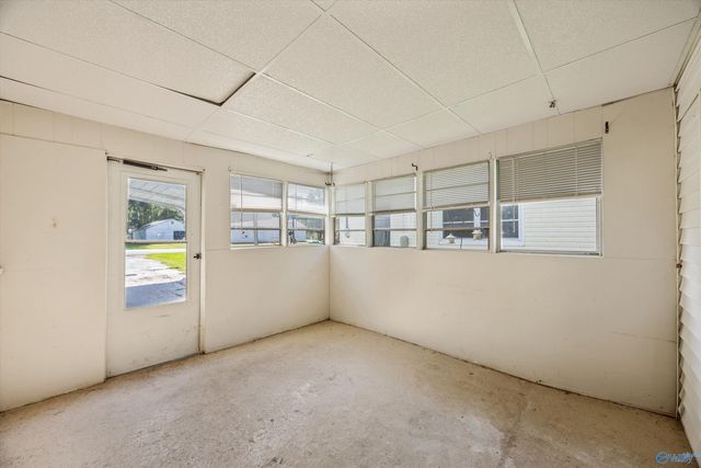 135 T E McKinney Circle, Owens Cross Roads, AL 35763