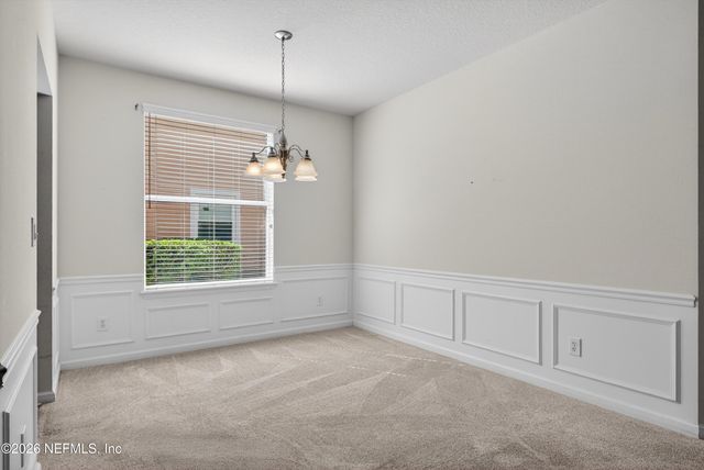 8699 LITTLE SWIFT Circle 25G, Jacksonville, FL 32256