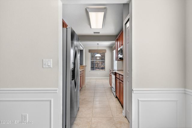 8699 LITTLE SWIFT Circle 25G, Jacksonville, FL 32256