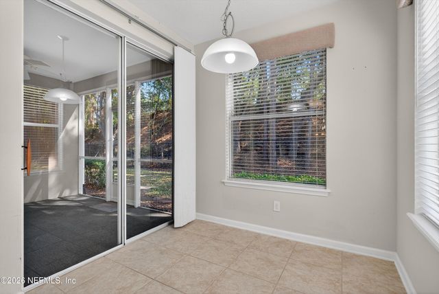 8699 LITTLE SWIFT Circle 25G, Jacksonville, FL 32256