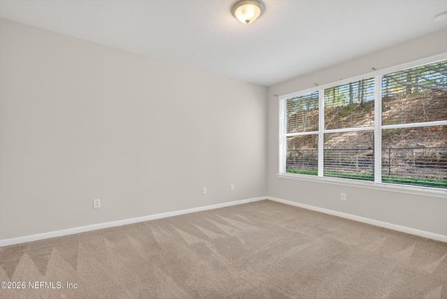 8699 LITTLE SWIFT Circle 25G, Jacksonville, FL 32256