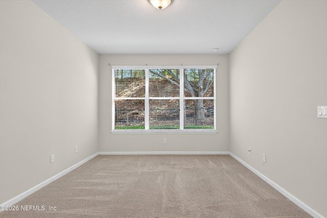 8699 LITTLE SWIFT Circle 25G, Jacksonville, FL 32256