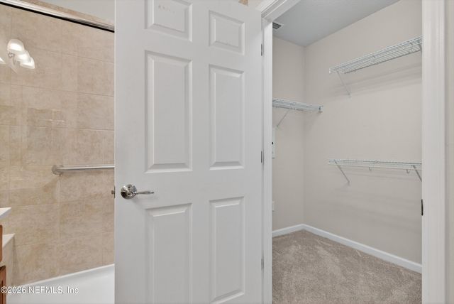 8699 LITTLE SWIFT Circle 25G, Jacksonville, FL 32256