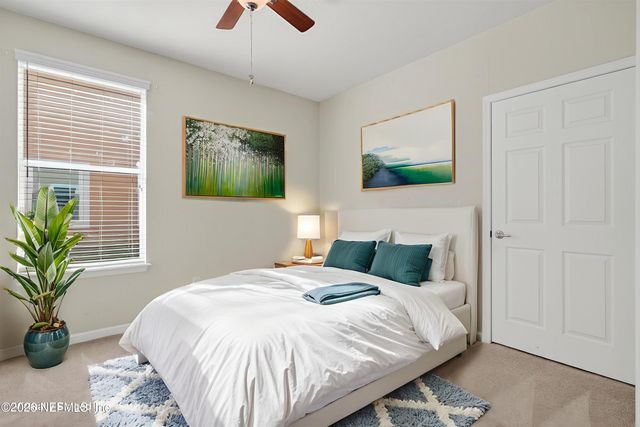 8699 LITTLE SWIFT Circle 25G, Jacksonville, FL 32256