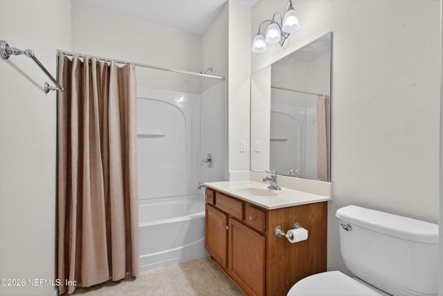 8699 LITTLE SWIFT Circle 25G, Jacksonville, FL 32256