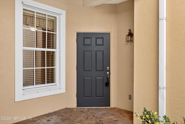 8699 LITTLE SWIFT Circle 25G, Jacksonville, FL 32256