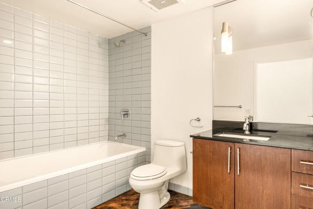 530 S Hewitt Street 129, Los Angeles, CA 90013